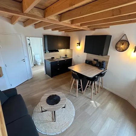 Duplex Leon, Renove, Parking Gratuit , 5 Min
